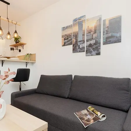 Roomy Apartment Oczapowskiego In Bielany By Noclegi Renters Warsaw Exterior photo