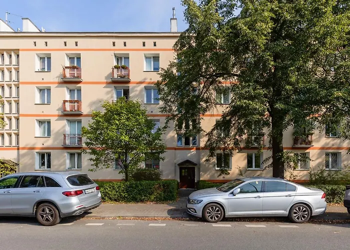 Roomy Apartment Oczapowskiego In Bielany By Noclegi Renters